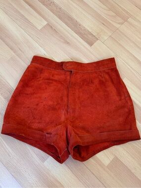 Genuine 1970’s Leather/Suede High-Waist Shorts in Rust Orange